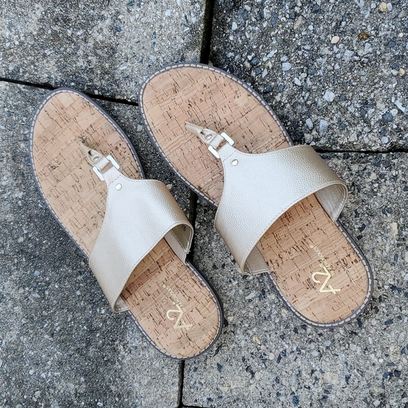 A2 By Aerosoles Cool Cat Wedge Sandal size 10 - Picture 3 of 13